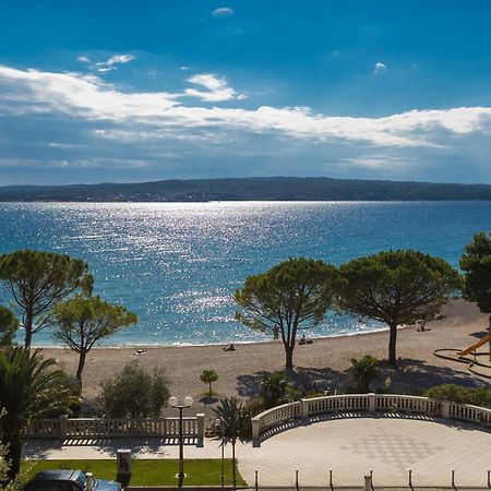 Beach Apartments Center Crikvenica Bagian luar foto