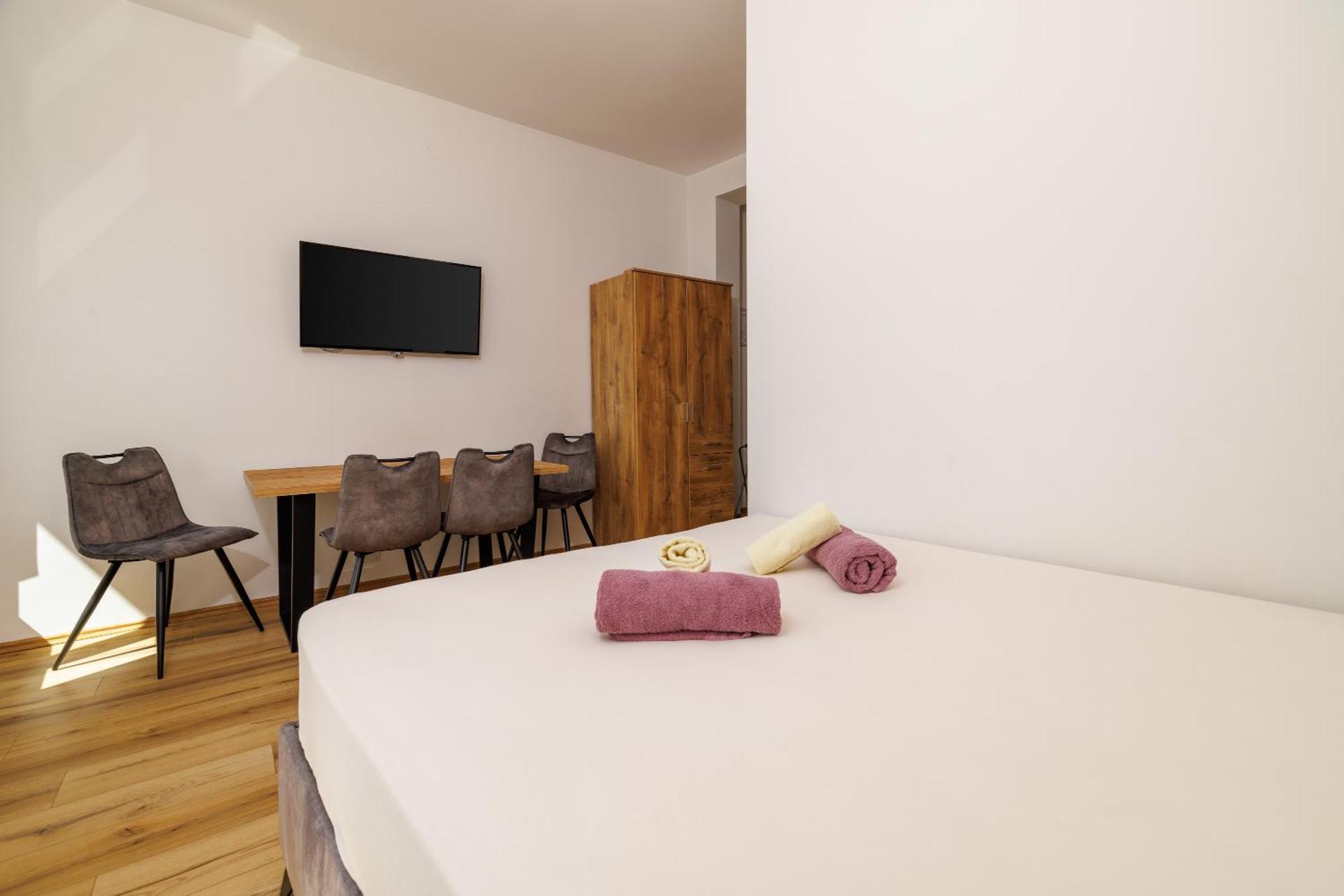 Beach Apartments Center Crikvenica Bagian luar foto