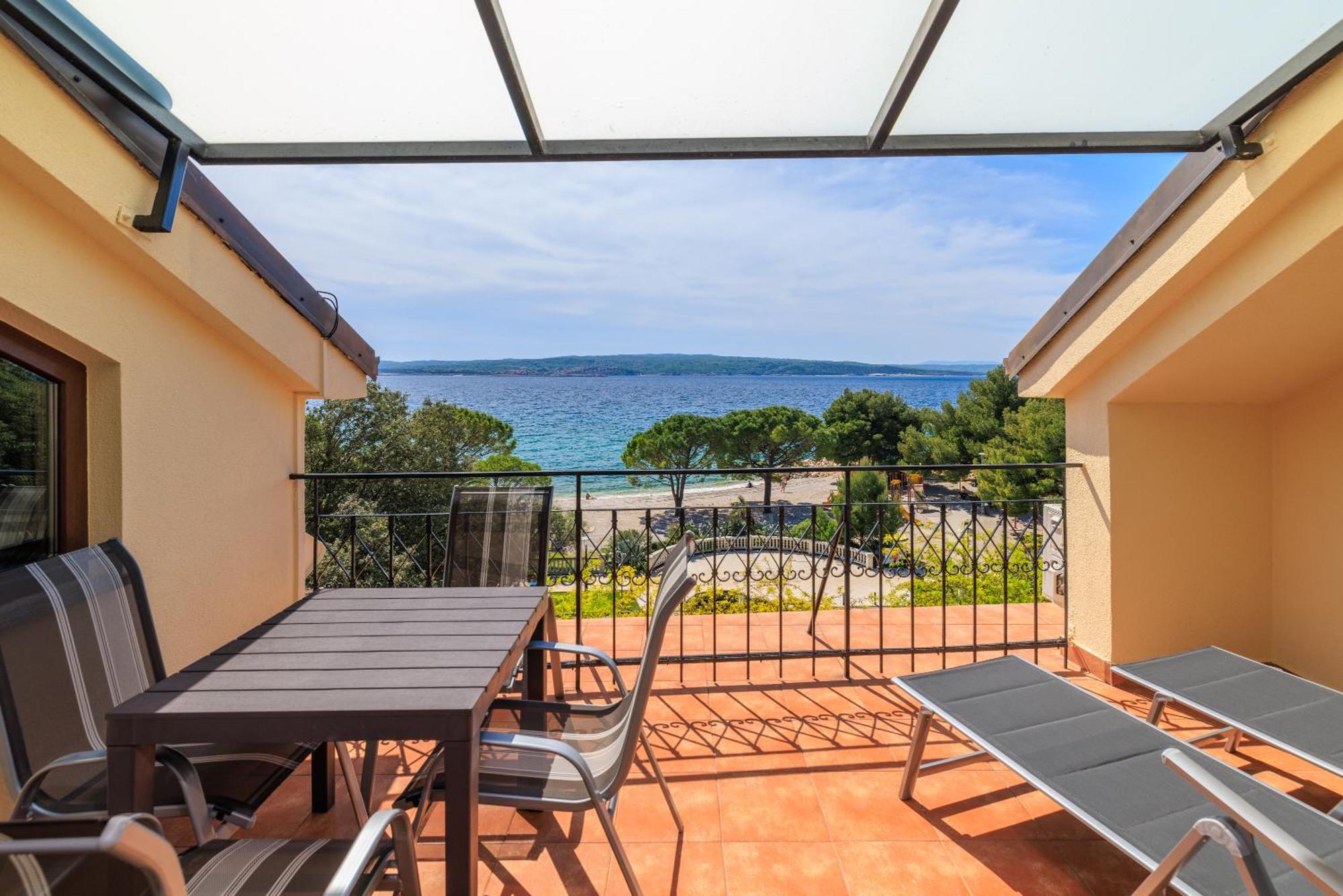 Beach Apartments Center Crikvenica Bagian luar foto