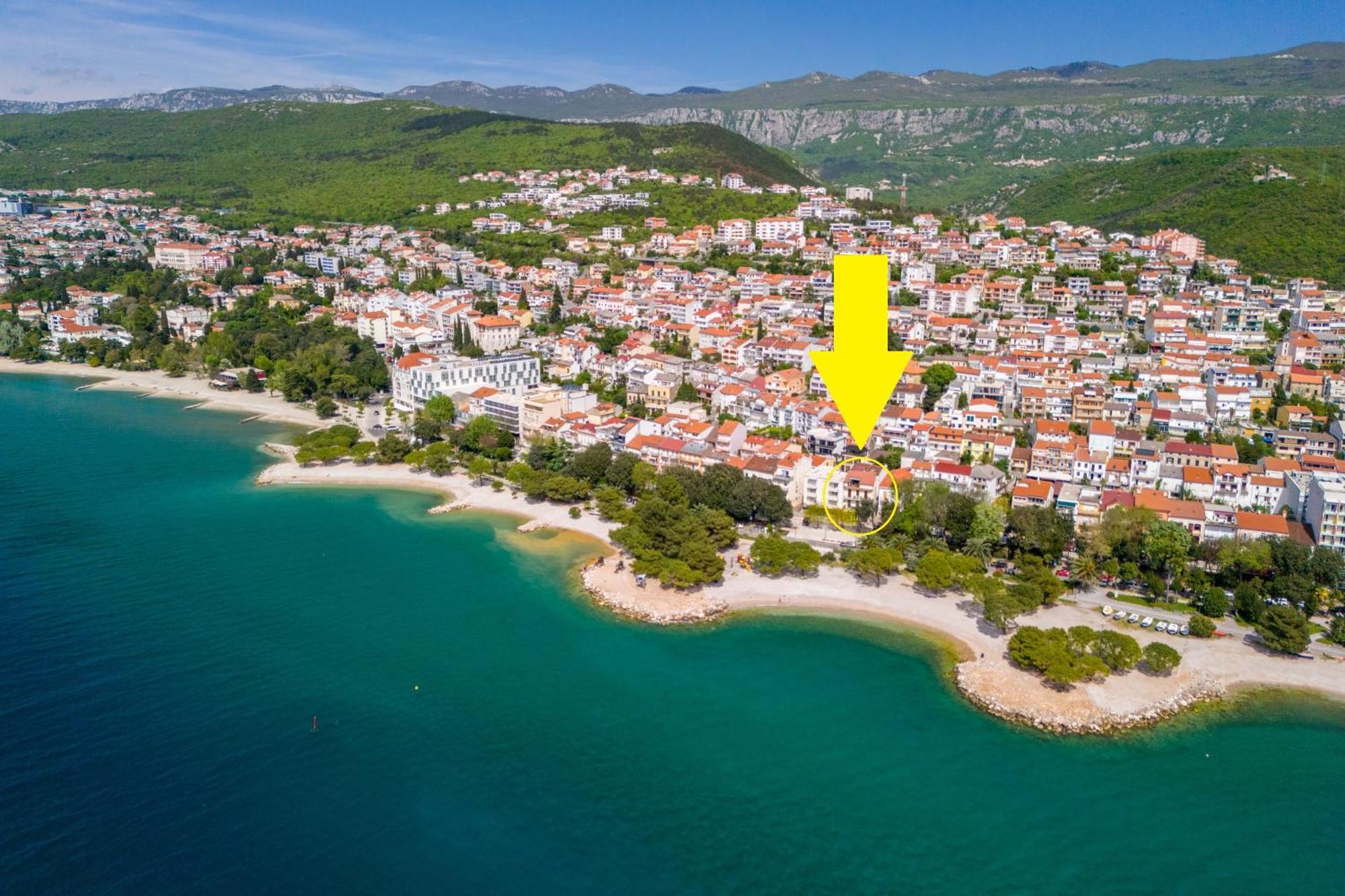 Beach Apartments Center Crikvenica Bagian luar foto