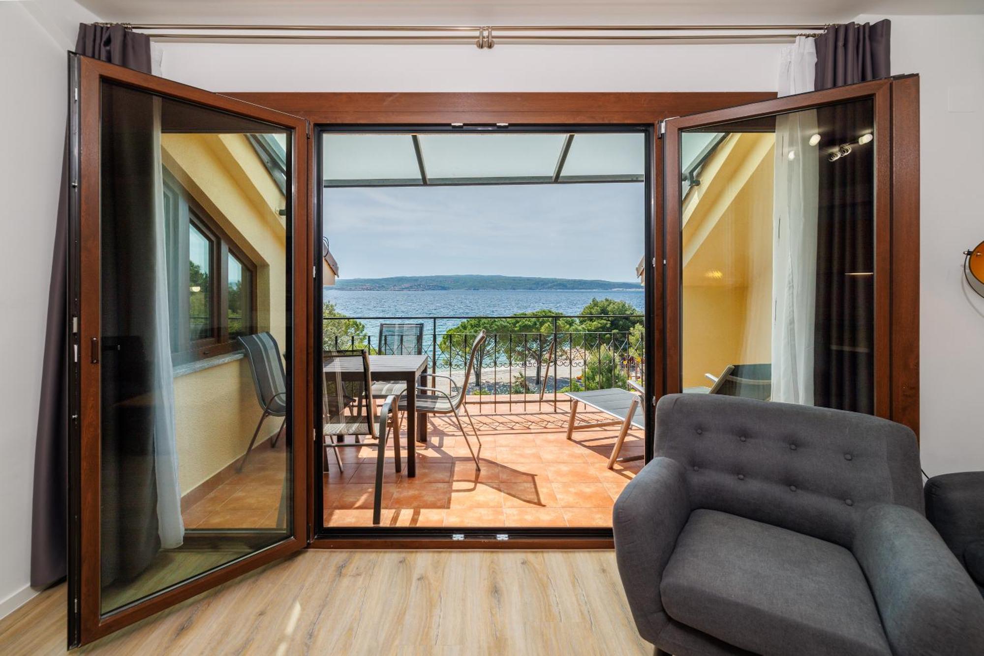 Beach Apartments Center Crikvenica Bagian luar foto